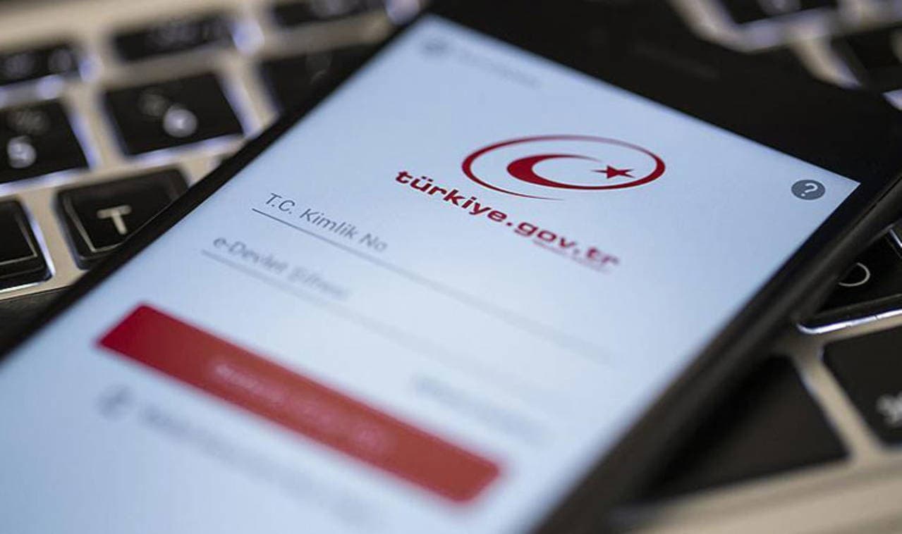 SGK İşe giriş bildirgesi nasıl sorgulanır? İşveren sigortayı başlatmış mı nasıl anlaşılır? Adım adım e-Devlet sorgulama rehberi...