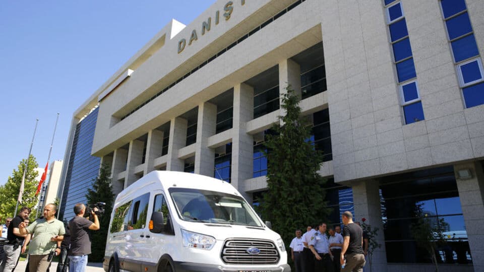Danıştay hakiminden FETÖ itirafları