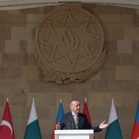 Cumhurbaşkanı Erdoğan: Büyük zaferin mimarı Aliyev'i tebrik ederim