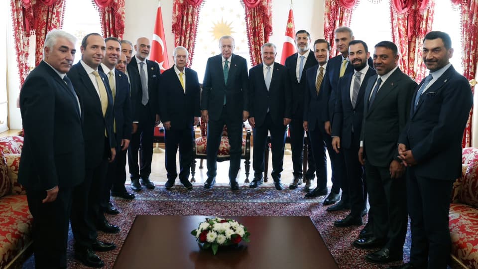 Cumhurbaşkanı Erdoğan 4 kulüp başkanını kabul etti
