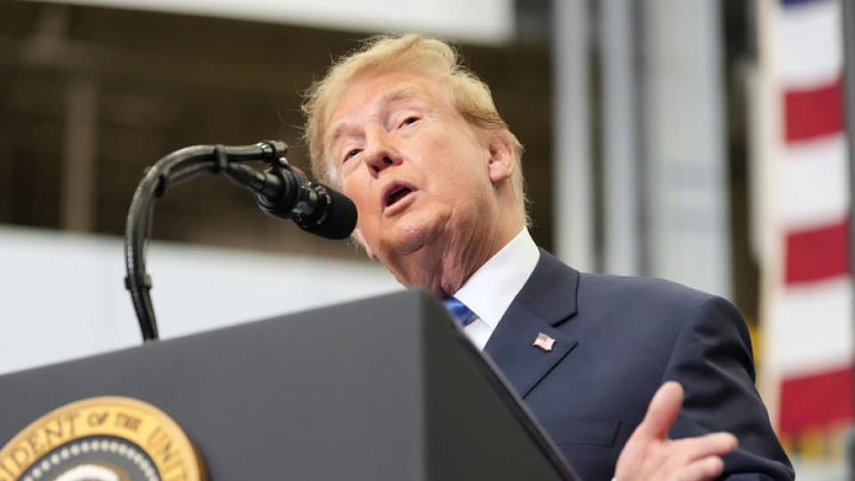 Trump'tan AfD paylaşımı