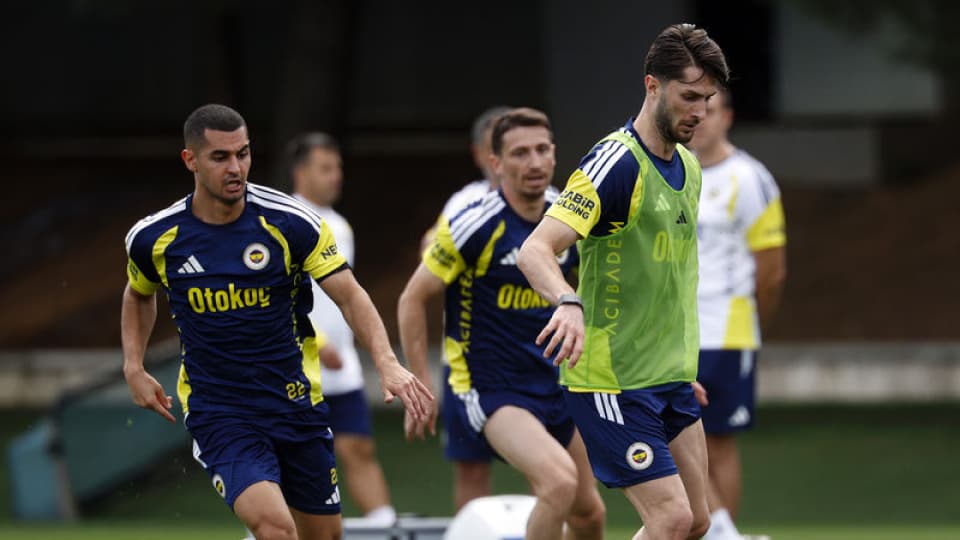 Fenerbahçe'de Roma mesaisi!