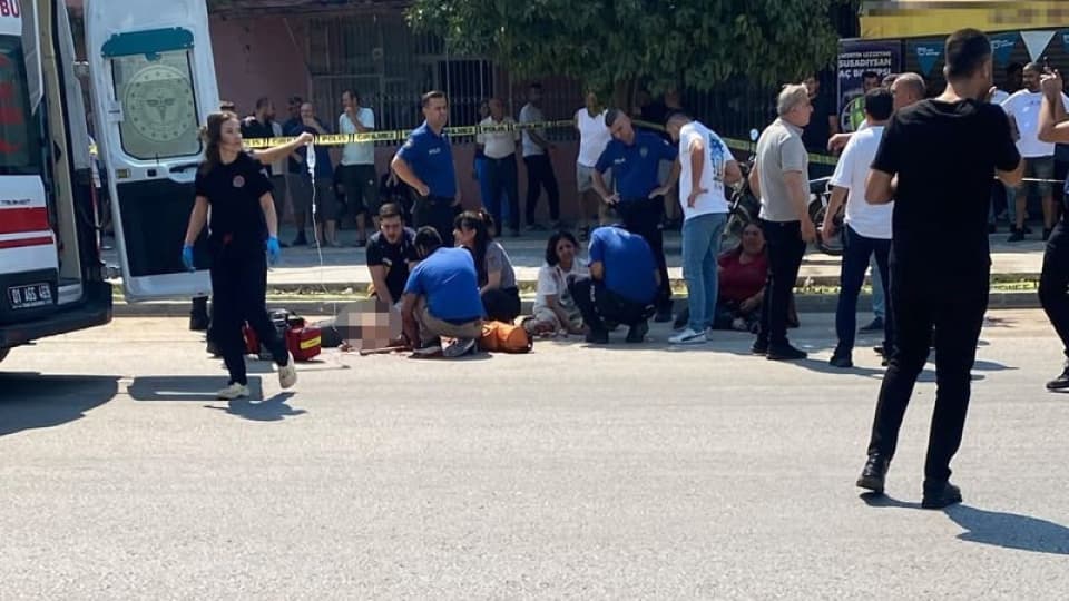 Adliye çıkışı silahlı saldırı!
