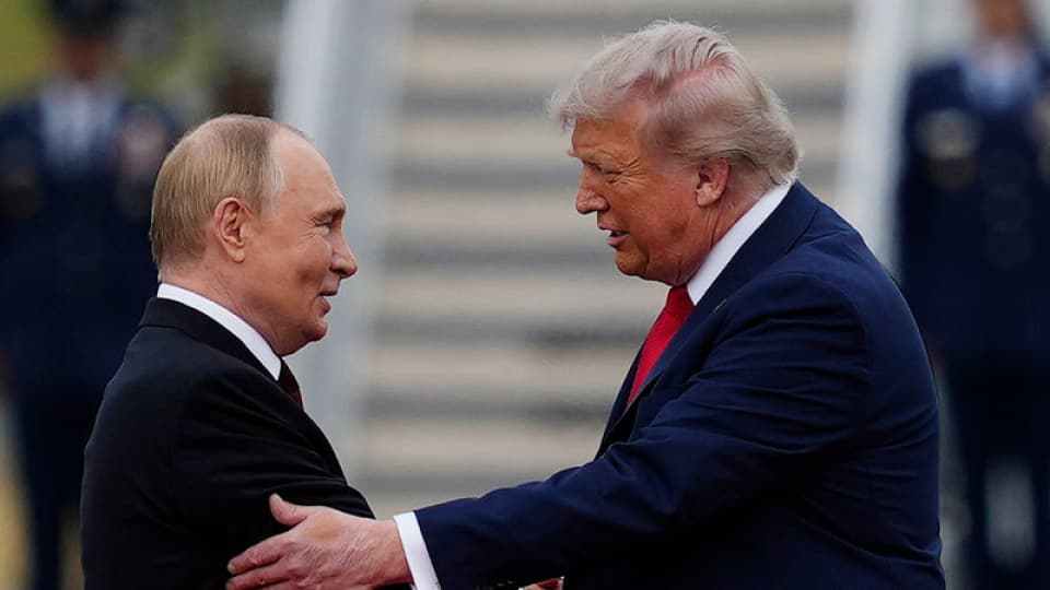 Putin ve Trump telefonda görüştü