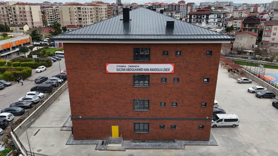 İstanbul'da 83 yeni okul eğitim-öğretime hazır