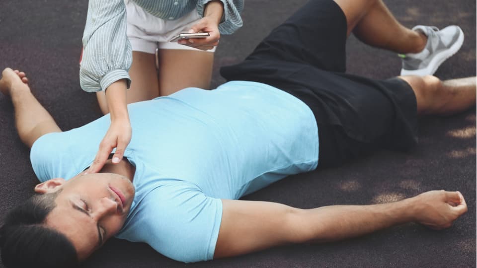 İlk yardım yaparken bu hataları yapmayın