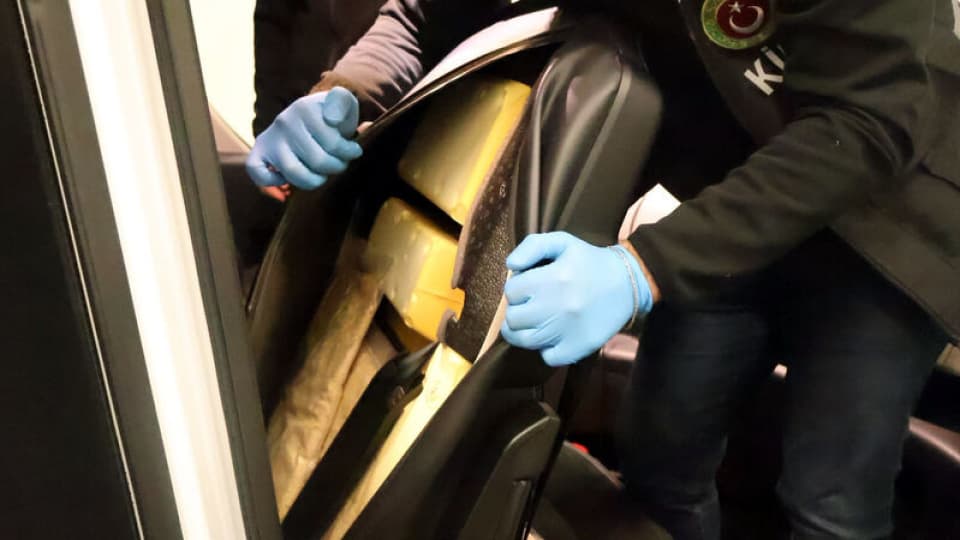 Kapıkule'de operasyon: Tam 50 kilo ele geçirildi