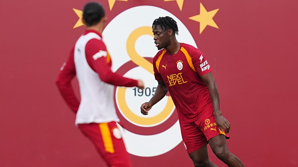 Galatasaray'da Trabzonspor mesaisi!