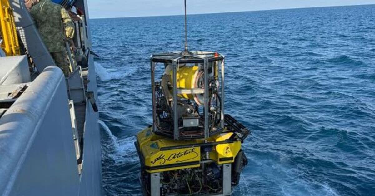 Bakan Sucuoğlu'ndan batan gemiye ilişkin açıklama