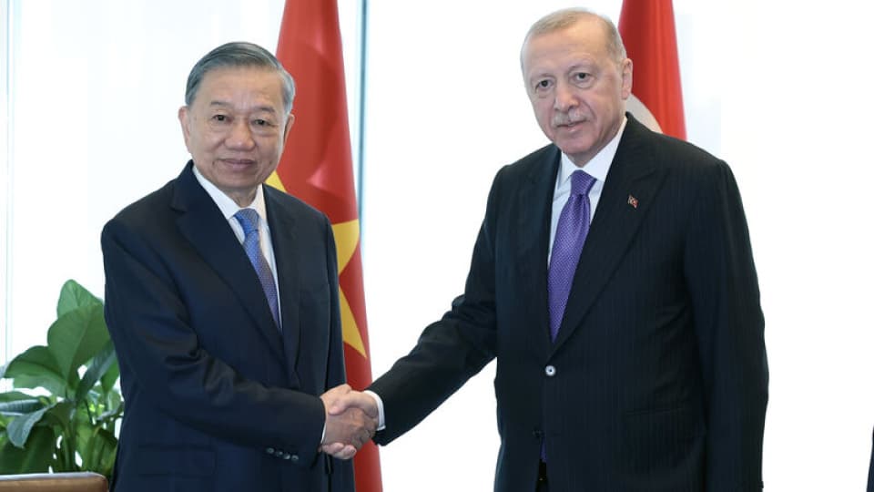 Cumhurbaşkanı Erdoğan'dan diplomasi trafiği
