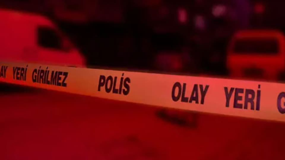 "Anneme küfretti" dedi... Kalbinden bıçakladı