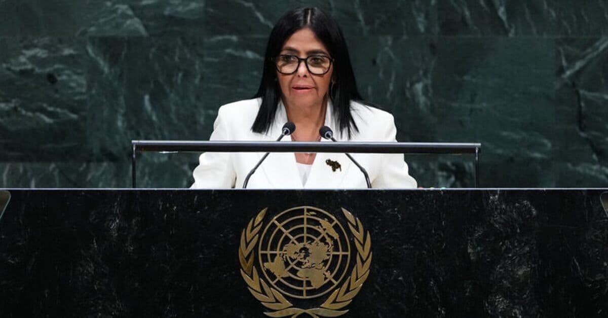 "Venezuela'da demokratik geçiş süreci başladı"
