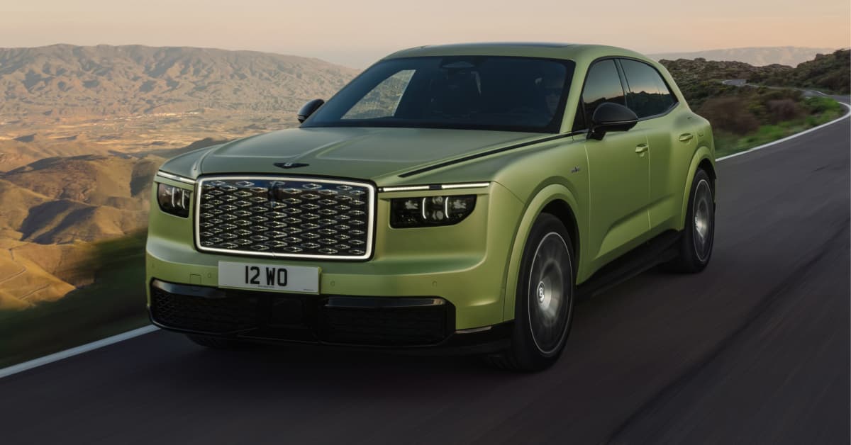 Bentley ilk elektrikli modelini tanıttı