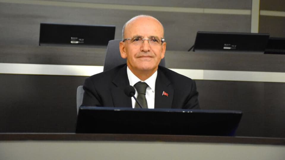 'İstifa iddiaları yalandır'