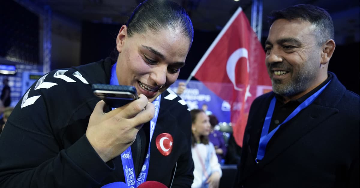 Cumhurbaşkanı Erdoğan'dan Havvanur'a tebrik telefonu