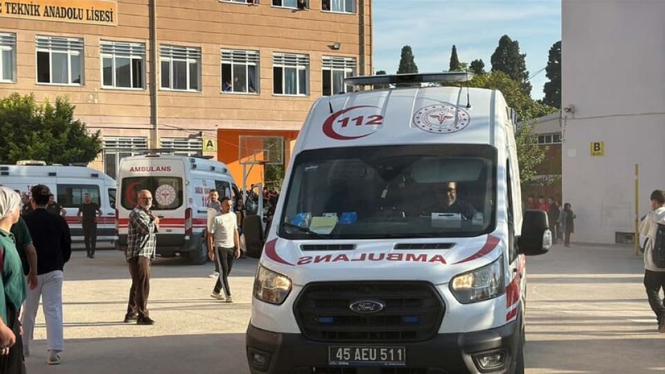 10 maddede yeni okul güvenliği