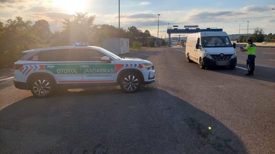Sakarya'da iki ayrı denetimde ele geçirildi