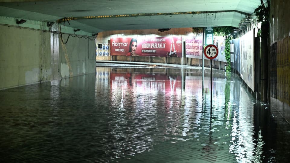 İstanbul'da sağanak etkisi!