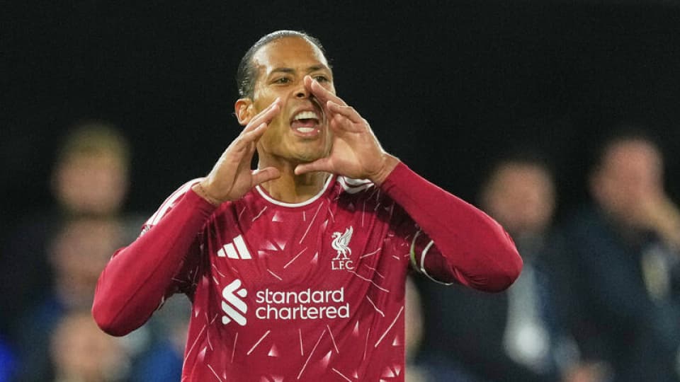 Van Dijk'ın transferine Flick engeli!