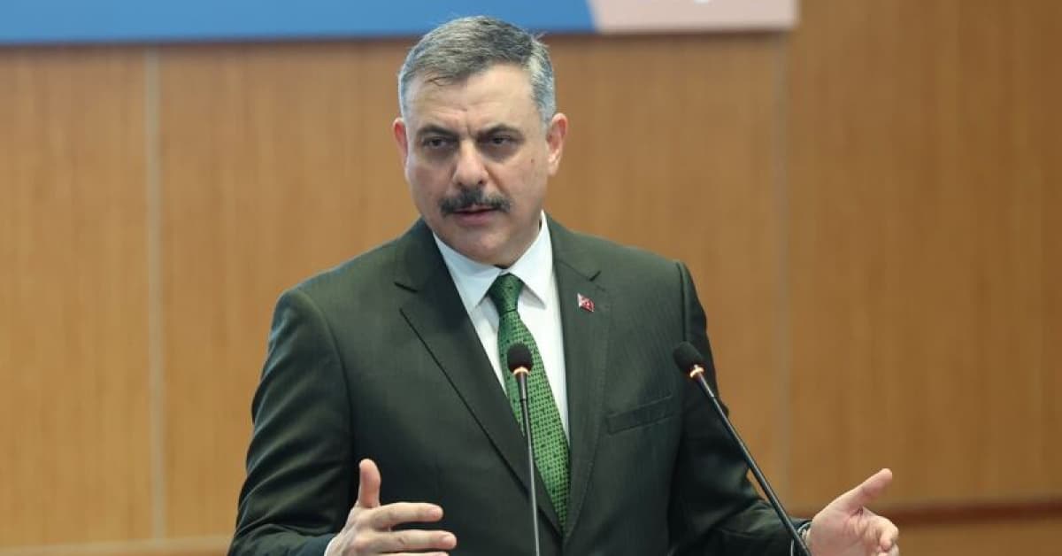 Sakarya'daki selde 4 kişiyi kurtaran ekipleri tebrik etti