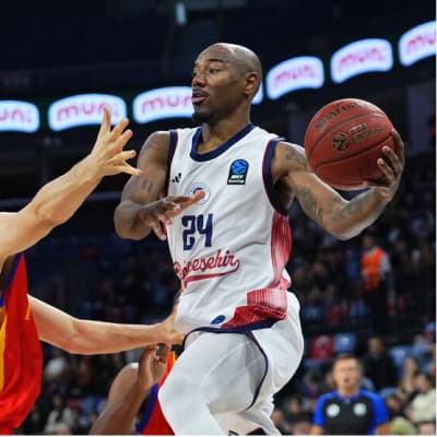 Bahçeşehir Koleji, EuroCup'a galibiyetle başladı!