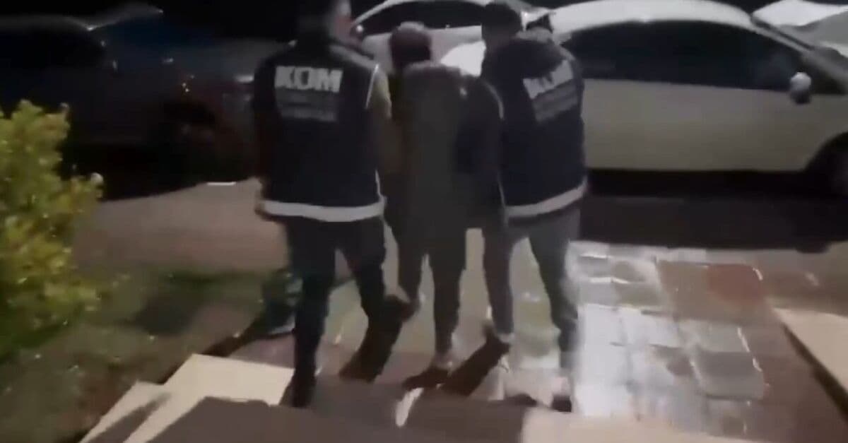 20 FETÖ şüphelisi adliyede
