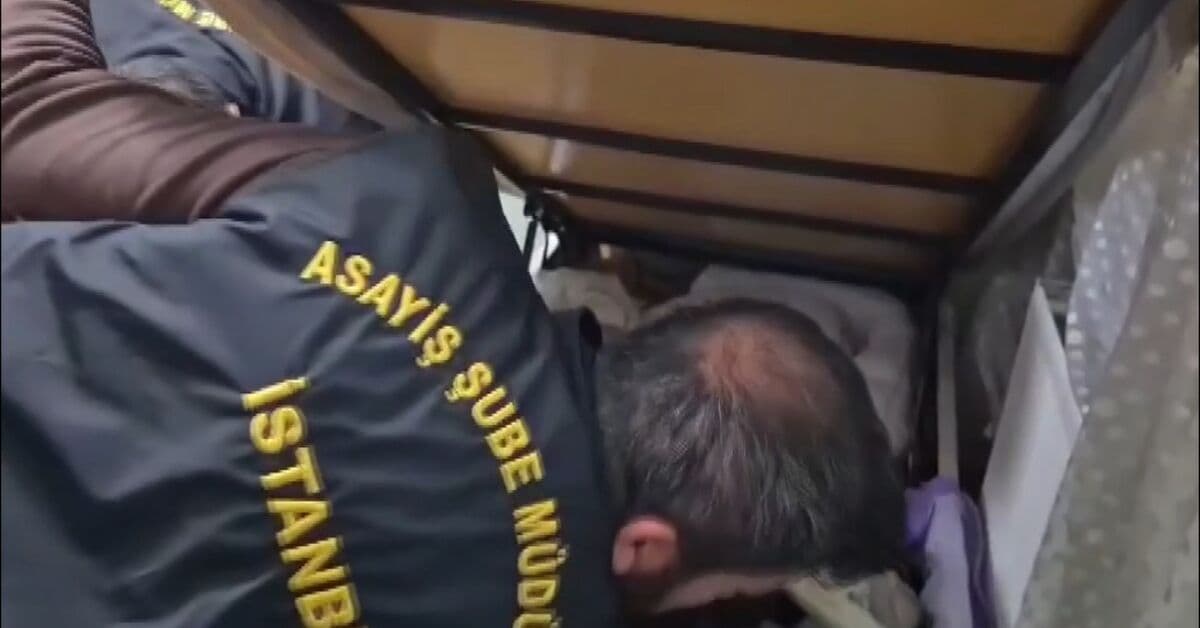 Akrabalarının kimlikleriyle 9 yıl kaçtı