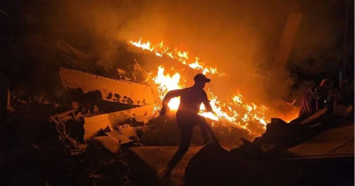 İsrail Gazze'de binayı bombaladı: 5 Filistinli öldü