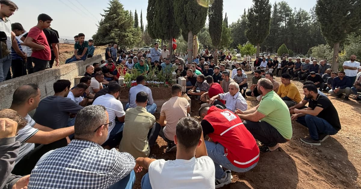 Girne'deki faciada ölen Miray ve kardeşi yan yana! Gözyaşları sel oldu!