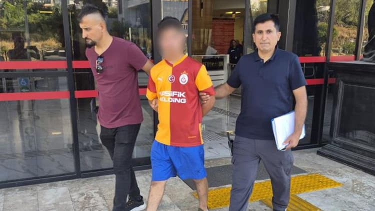 Danimarkalı turist kadına bıçaklı saldırı ve taciz: 17 yaşındaki şüpheli tutuklandı