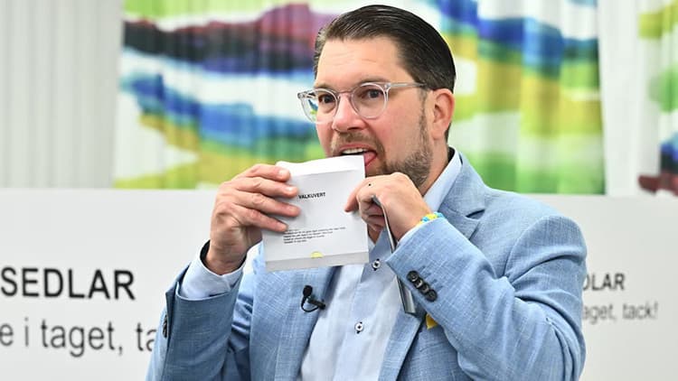 İsveç'te bıçak sırtında seçim: Aşırı sağ iktidar yolunda