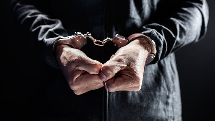 Bakan Gürlek duyurdu: 'Sokaklar güvende' operasyonunda 2 bin 447 şüpheli hakkında işlem yapıldı