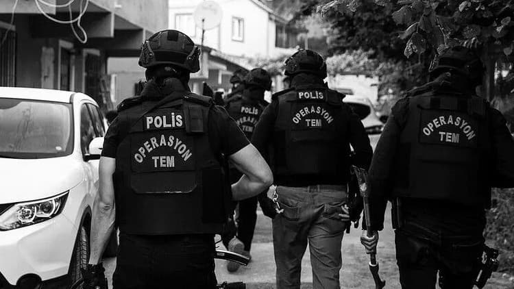İstanbul merkezli 20 ilde nefes kesen operasyon: 155 yeni nesil suç örgütü üyesi yakalandı