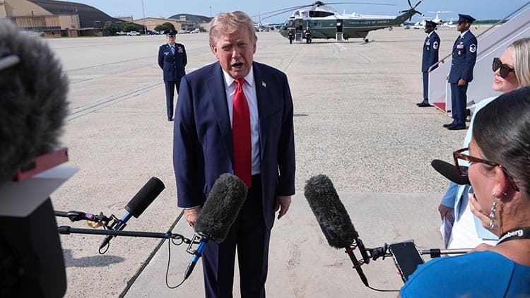 ABD medyası birleşti! Beyaz Saray karşı adım attı: Trump TV