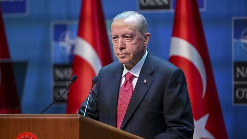 ABD Başkanı Trump'tan "İran savaşı zirvesinde" Cumhurbaşkanı Erdoğan'a övgü dolu sözler