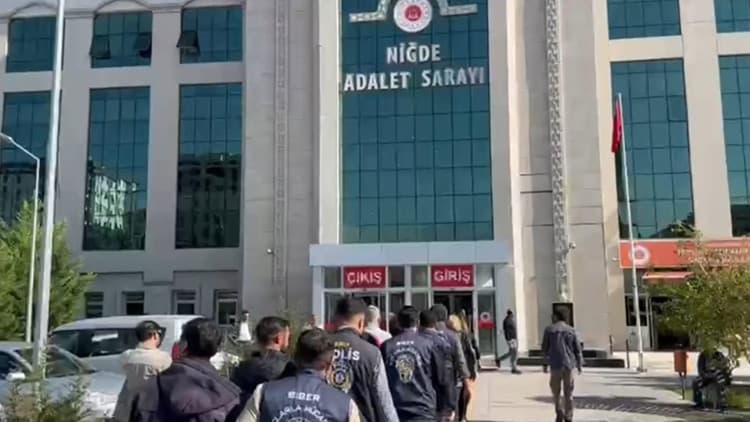 1 milyarlık yasa dışı bahis vurgununa operasyon: 5 şüpheli cezaevinde