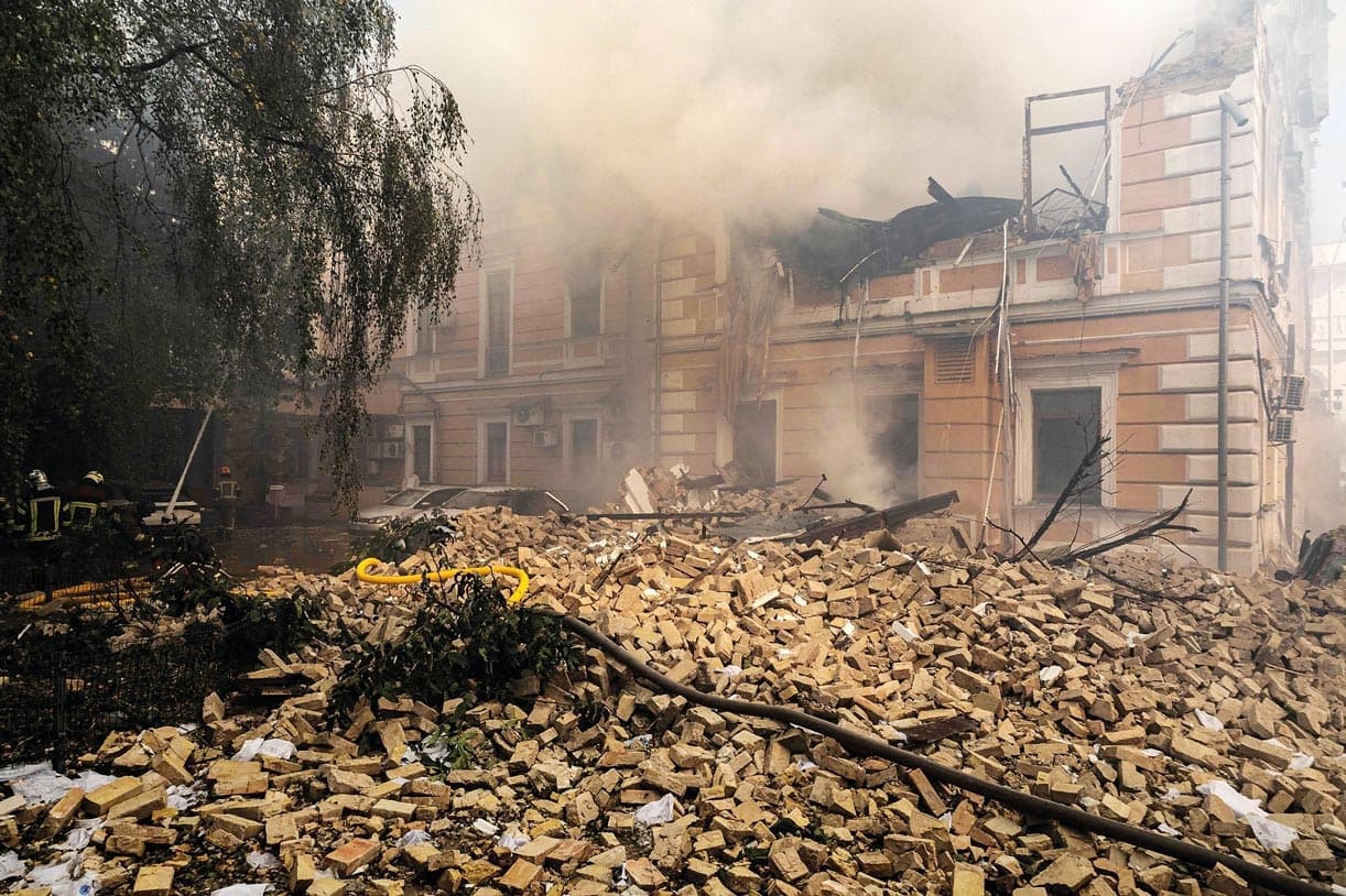 Ukrayna trenleri Rusya Kiev’i vurdu
