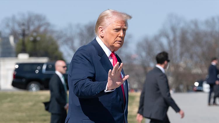 ABD medyasının İran iddiasına Trump'tan jet yalanlama