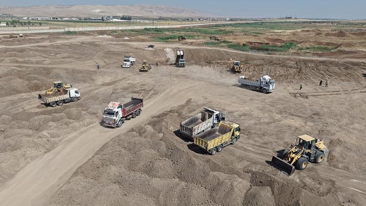 Suriye'den Türkiye sınırında yeni adım: Çalışmalar başladı