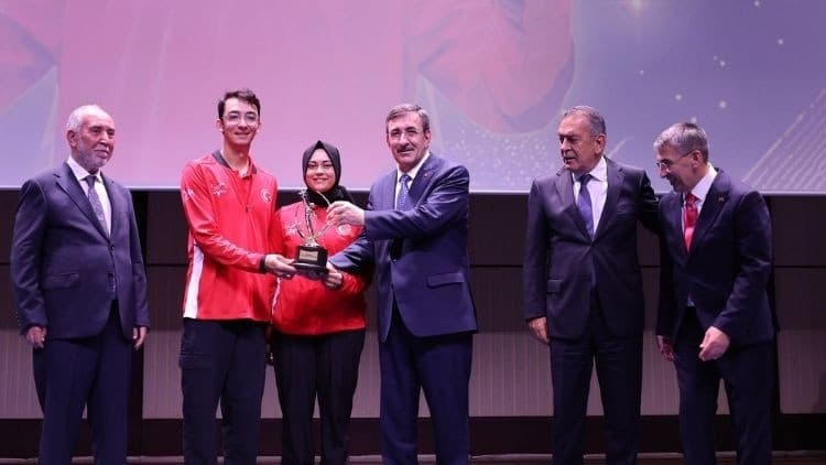 Cumhurbaşkanı Yardımcısı Yılmaz: Türkiye Yüzyılı sporumuzun da yüzyılı olacak