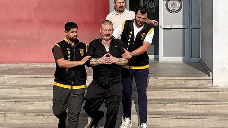 Cinayet dedektifleri izini sürerken o fenomen olma hayali kuruyordu