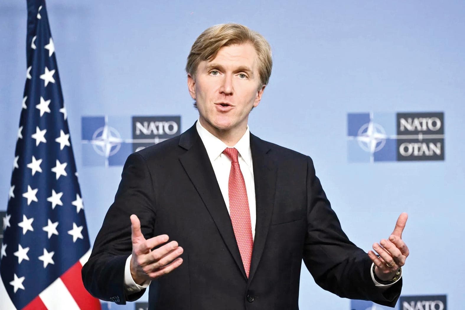 Kritik NATO toplantısında davet çatlağı