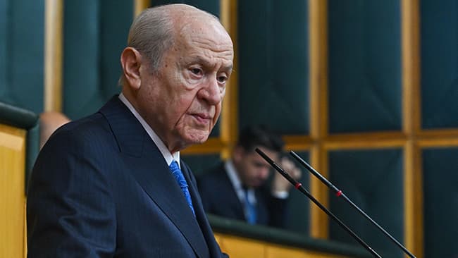 Devlet Bahçeli: 'Türkiye ile Azerbaycan arasındaki bağ siyasetin ötesindedir'