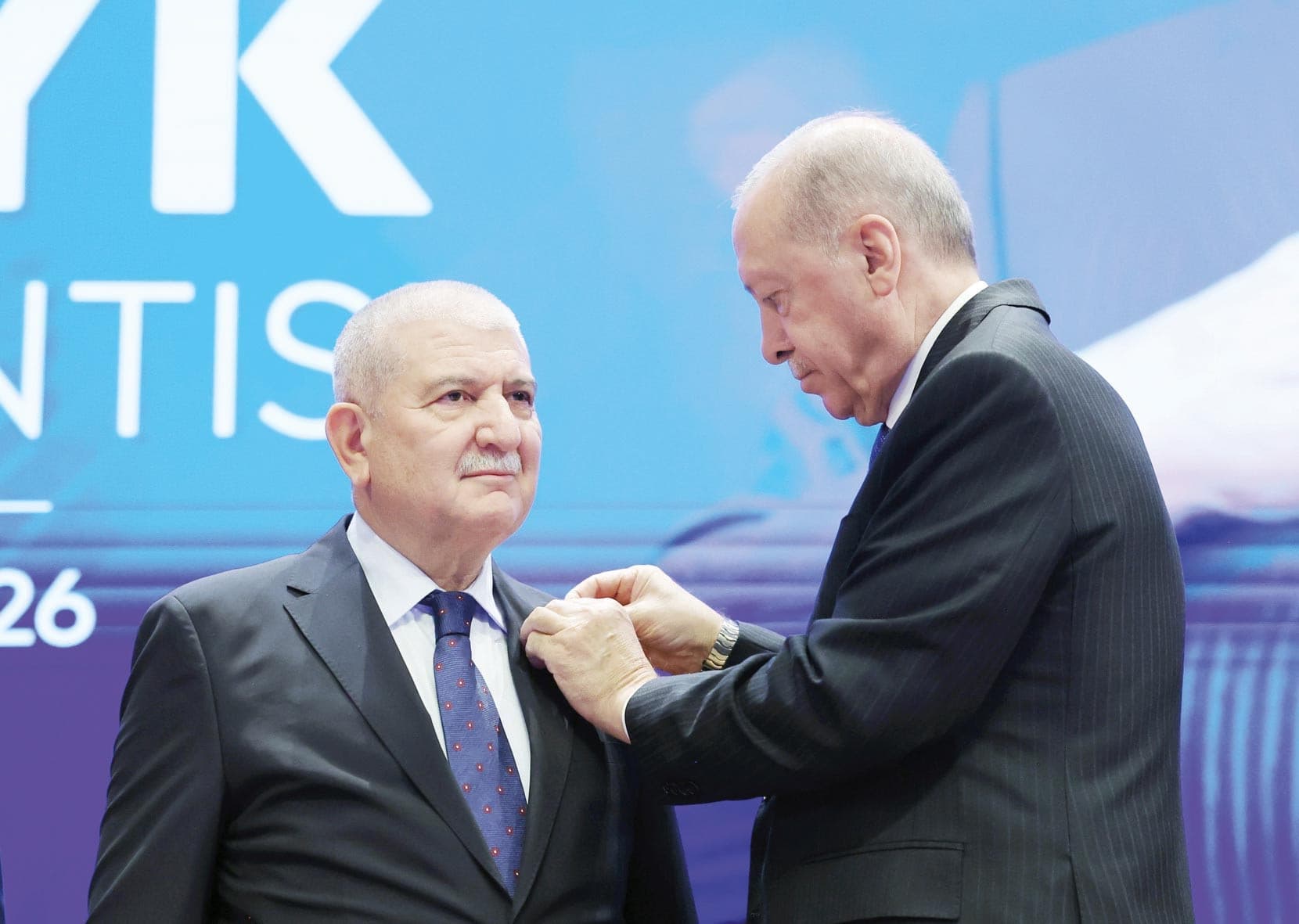 Partiye katıldı Erdoğan’ın danışmanı oldu