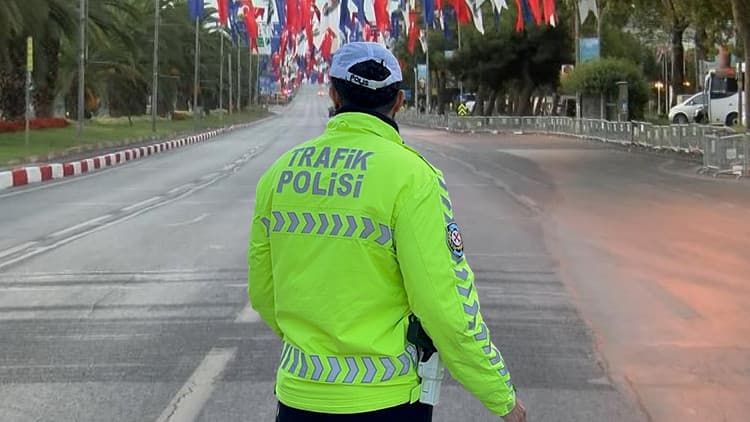 İstanbul'da bu yollar iki gün trafiğe kapatılacak