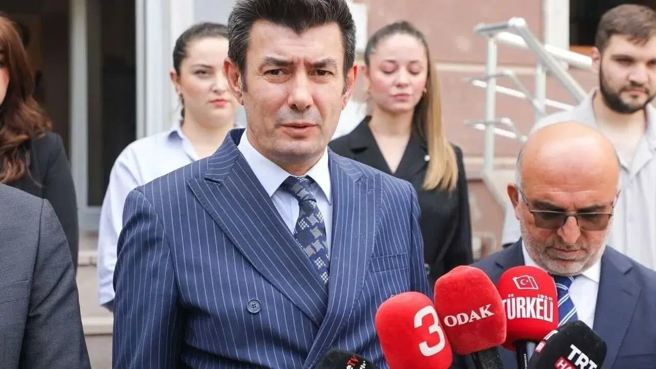 Son Dakika... İntihar ettiği ortaya çıktı: Silahla vurulmuş halde bulunan Afyonkarahisar Vali Yardımcısı hayatını kaybetti!