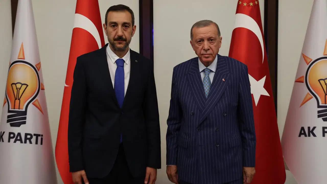 'Beni nasıl ikna edeceksin?' kaydı gündem oldu: AKP’li il başkanından açıklama