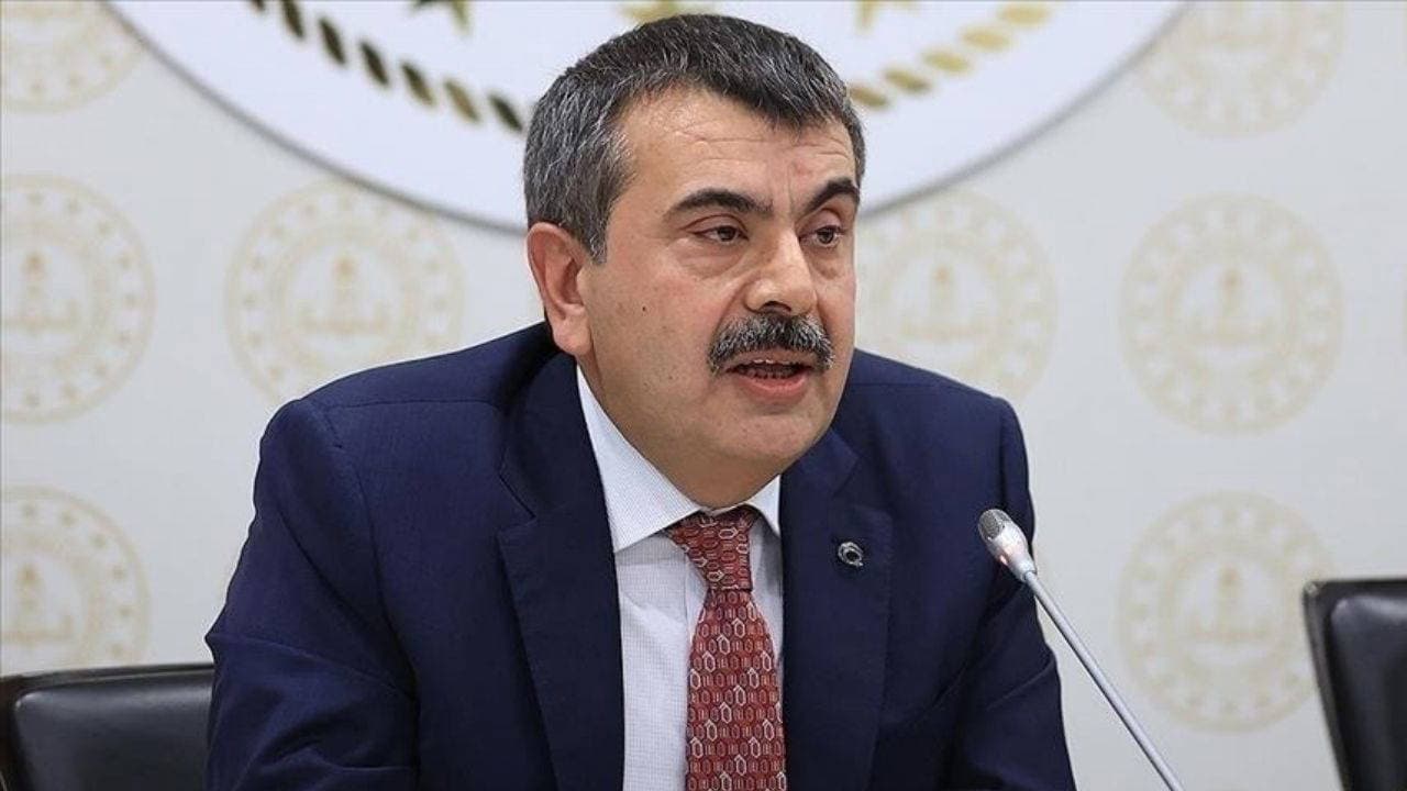 Bakan Tekin: 'Turgutlu'da okul saldırısı olmadı, okul önünde oldu'