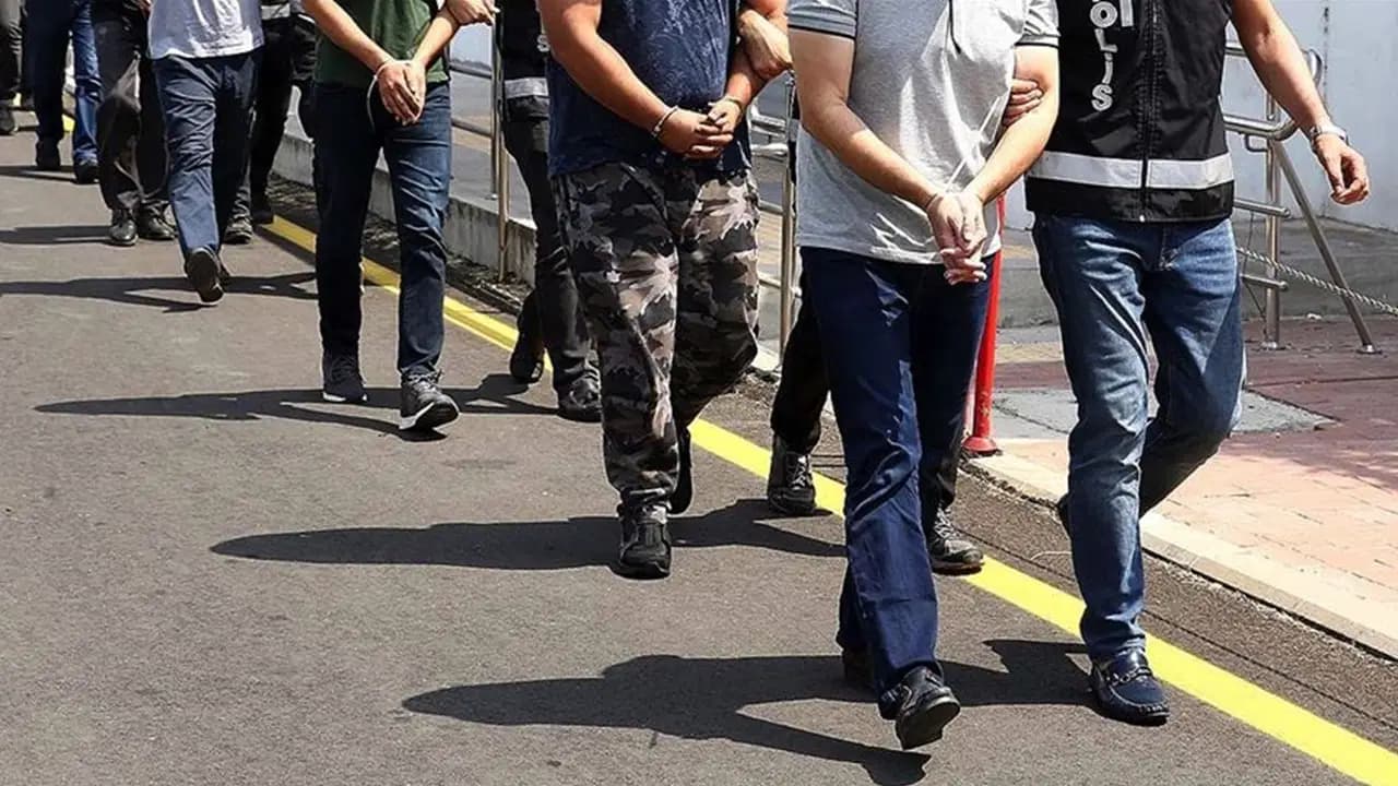 İçişleri duyurdu... 36 ilde operasyon: 826 şüpheli yakalandı