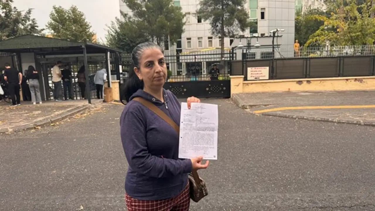 'Polis' yalanıyla kandırdılar! 1,2 kilo altını çalan 3 şüpheli tutuklandı: '14 yıllık emeğim geri verilsin'